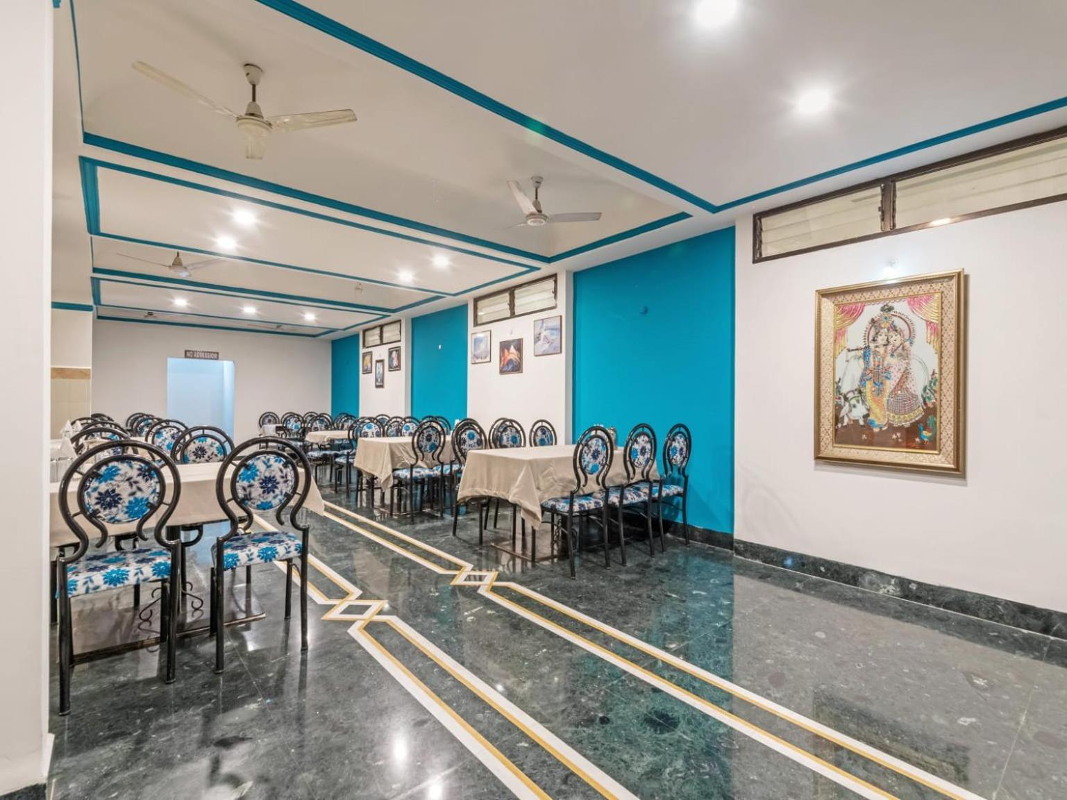 Hotel Indore Palace - Feel At Home Shirdi Εξωτερικό φωτογραφία