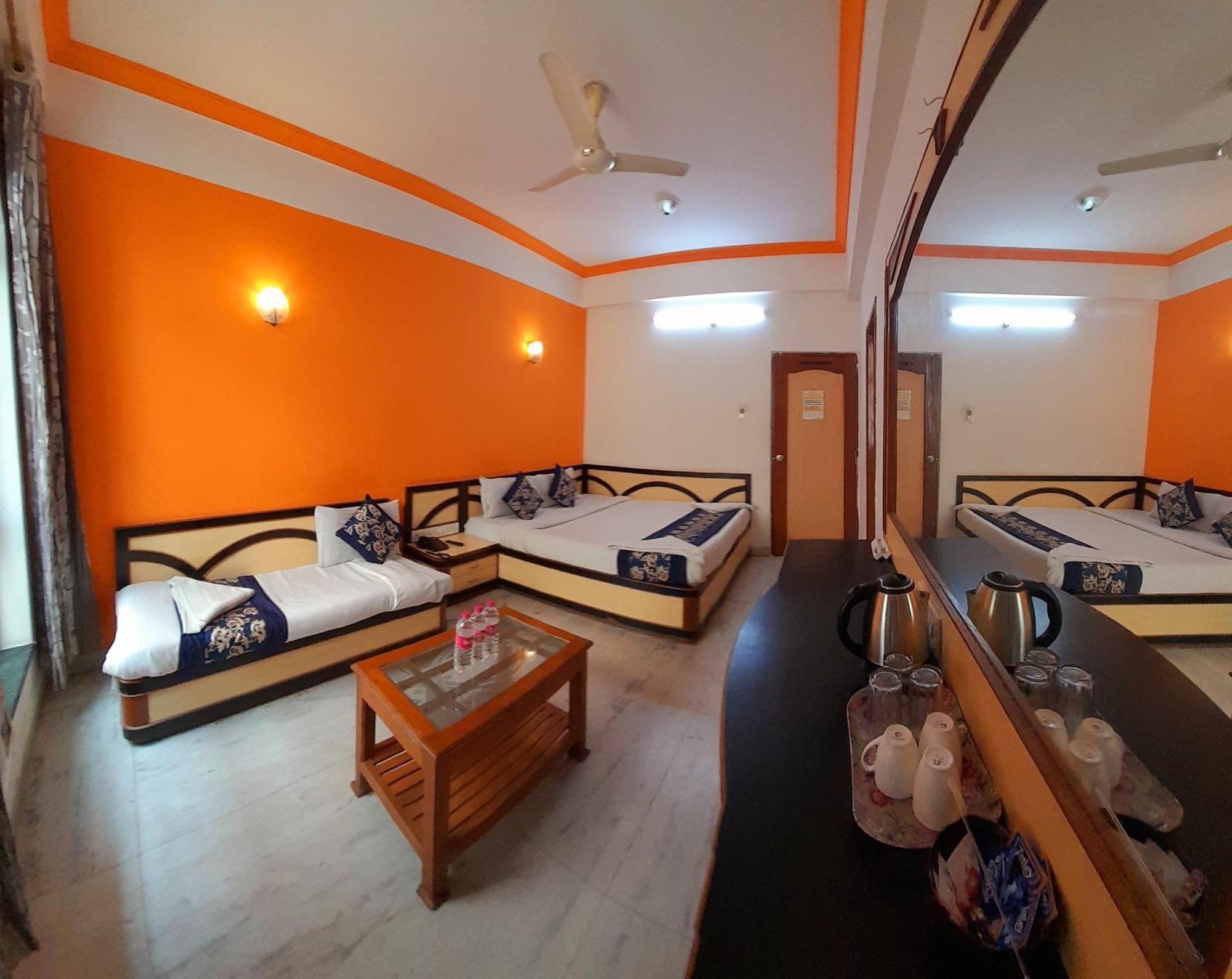 Hotel Indore Palace - Feel At Home Shirdi Εξωτερικό φωτογραφία