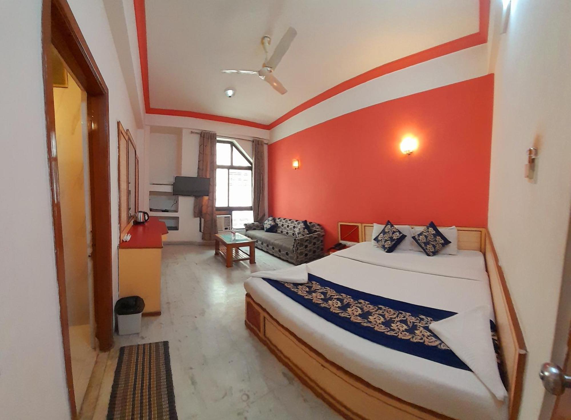 Hotel Indore Palace - Feel At Home Shirdi Εξωτερικό φωτογραφία