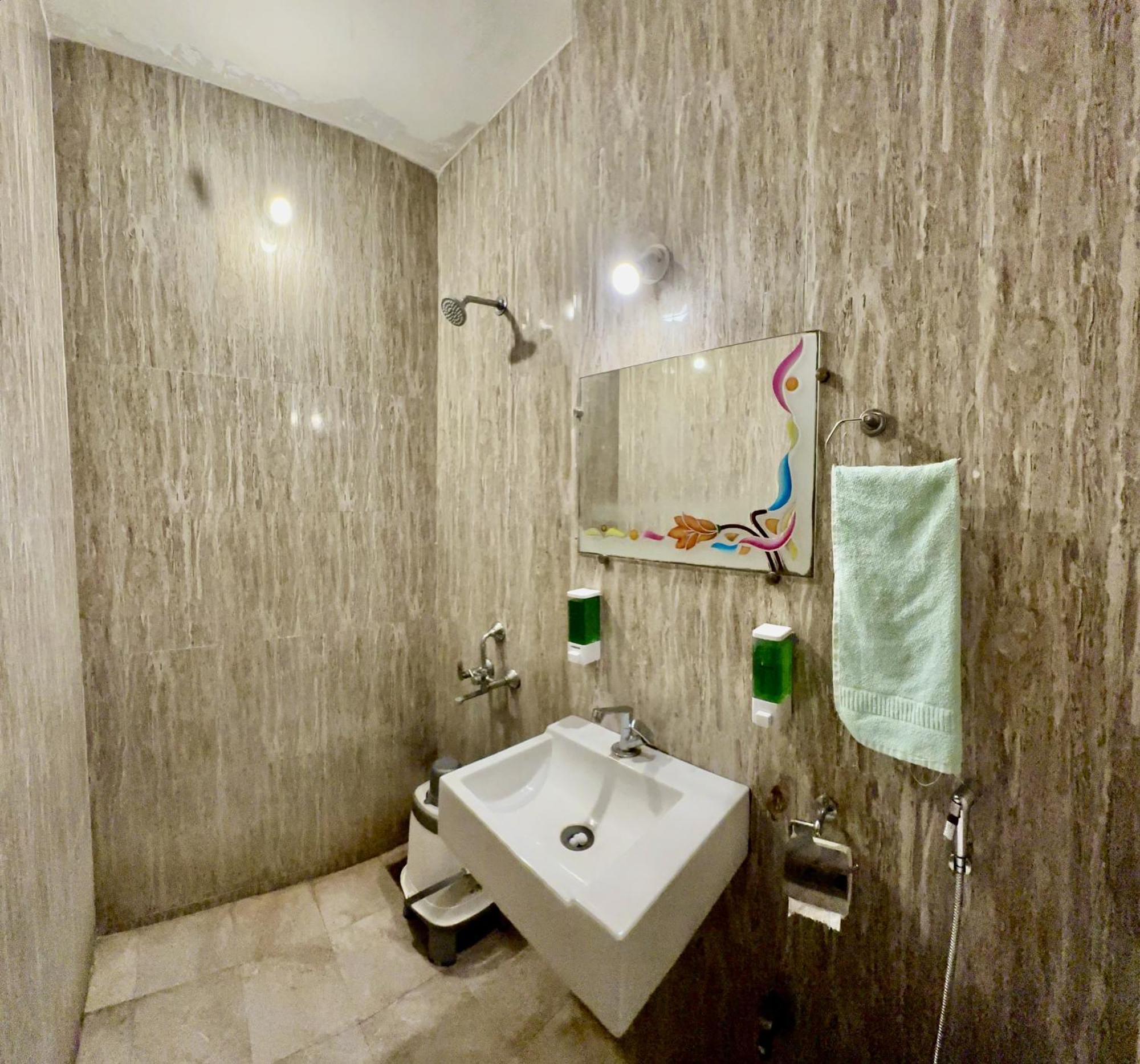 Hotel Indore Palace - Feel At Home Shirdi Εξωτερικό φωτογραφία