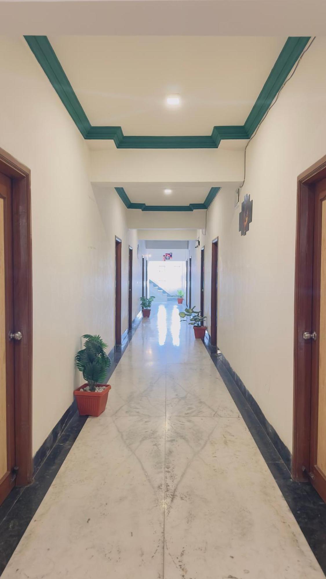 Hotel Indore Palace - Feel At Home Shirdi Εξωτερικό φωτογραφία